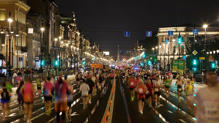 Открылась регистрация на марафон "Белые ночи" в Санкт-Петербурге