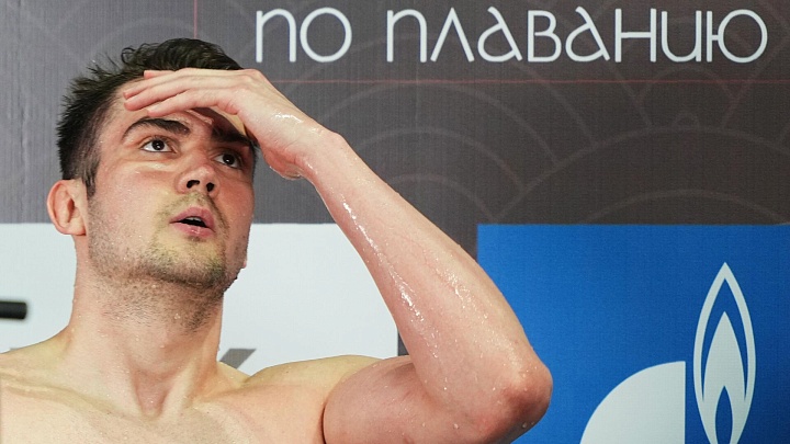 Колесников стал лучшим на 50 м на спине на чемпионате России по плаванию