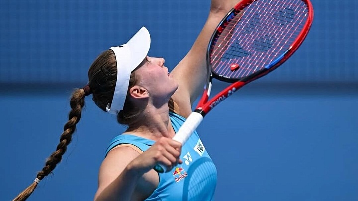 Рыбакина на отказе соперницы вышла в четвертьфинал турнира в Индиан-Уэллсе